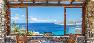 Houses and villas for rent at Serifos