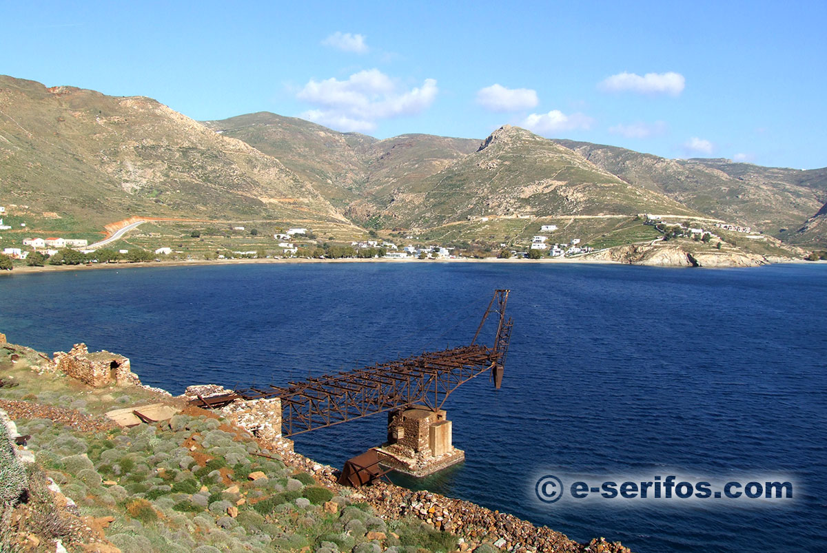 The gulf of Koutalas and mine facilities