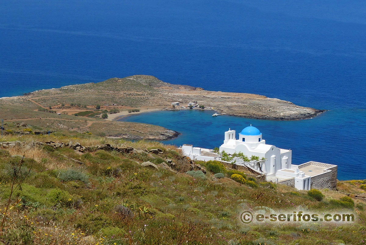 Panagia Skopiani and the beach of Platis Gialos